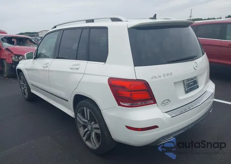 2013 Mercedes-Benz Glk 350 z USA, uszkodzony, nr VIN WDCGG5HB1DG001078